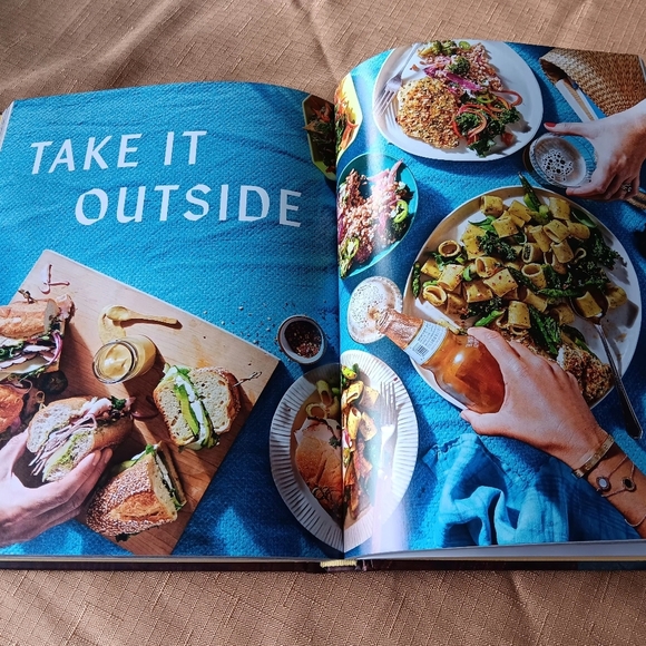 Hardcover Book ..."Boards and Spreads", plus Simply Southern Wood Spreaders, NWT - Picture 8 of 9